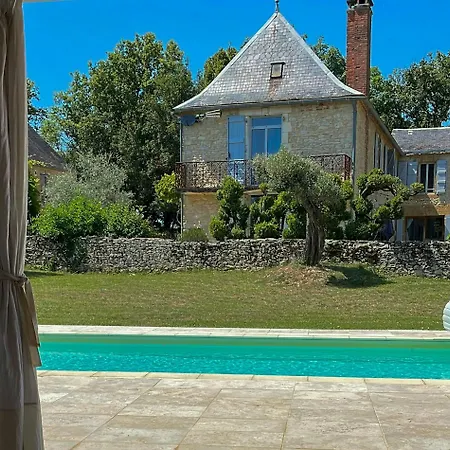 Stone In The Lot Tatil Evi